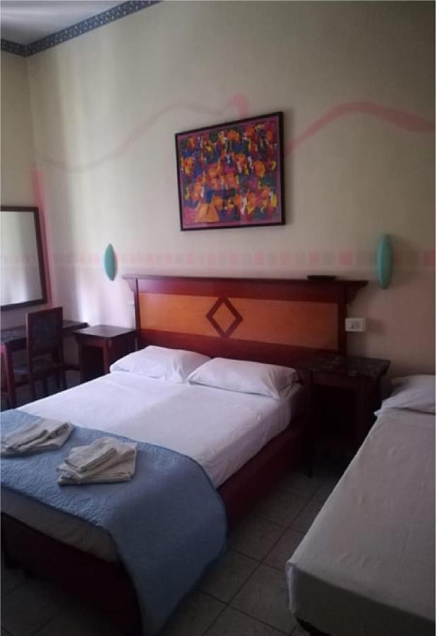 Hotel Maida ฟอลลอนนีกา ภายนอก รูปภาพ